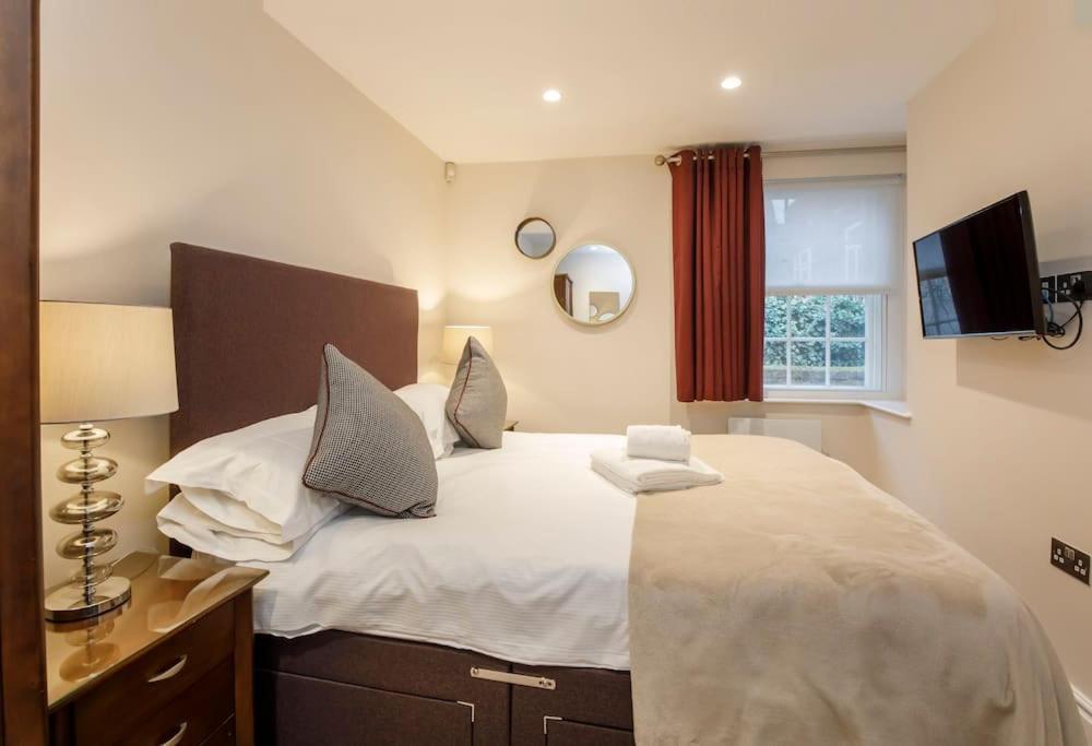 The Wesley Apartamento York Exterior foto