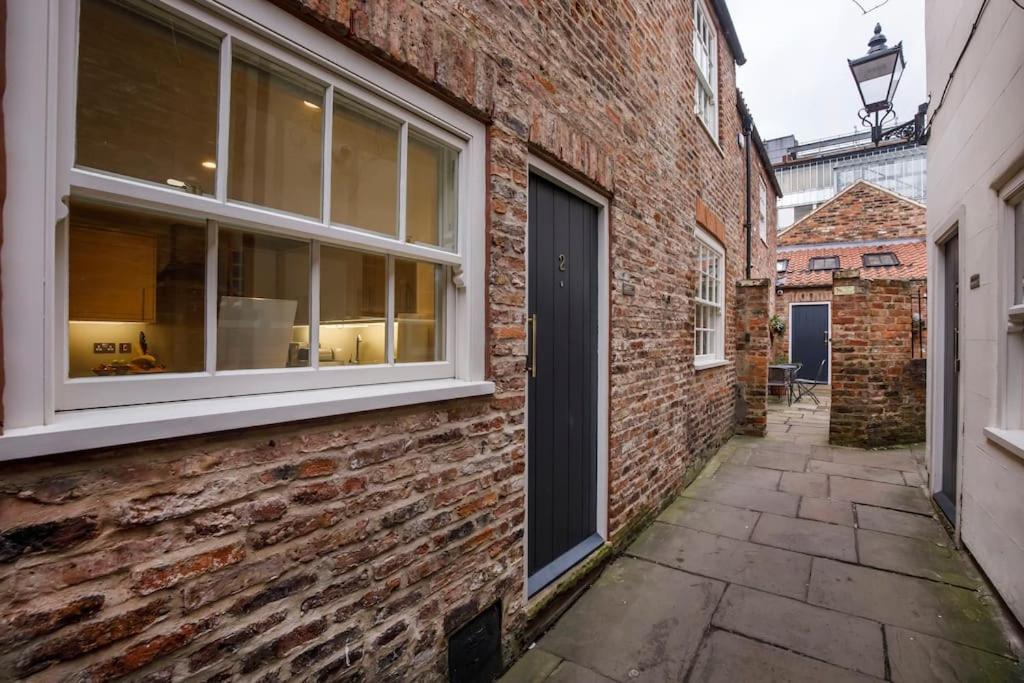 The Wesley Apartamento York Exterior foto