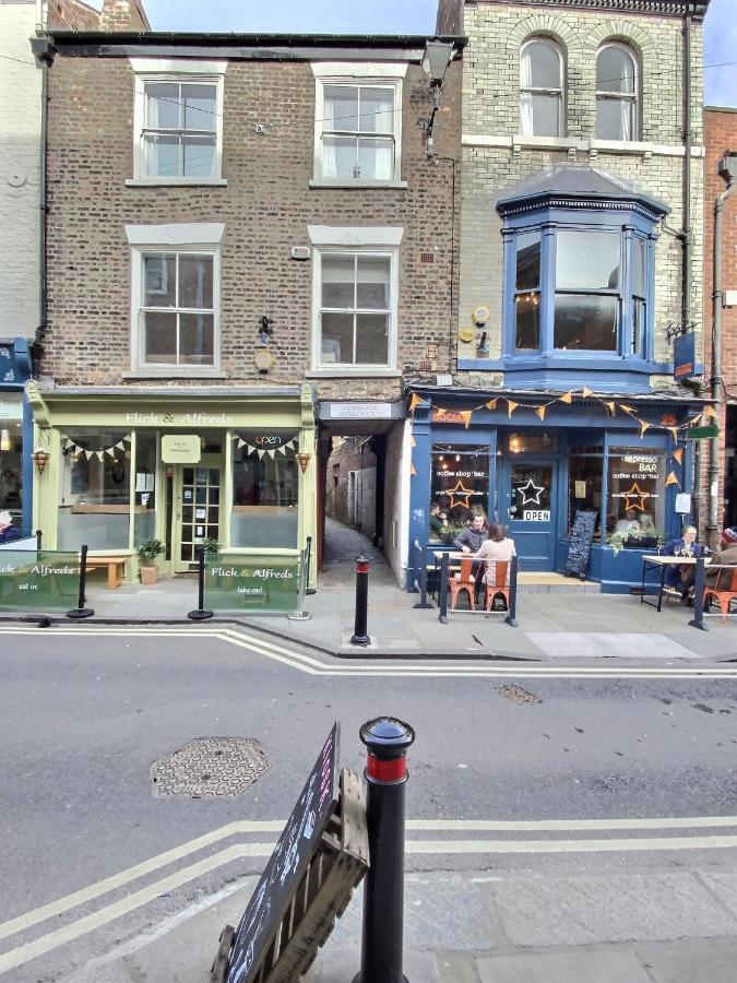 The Wesley Apartamento York Exterior foto